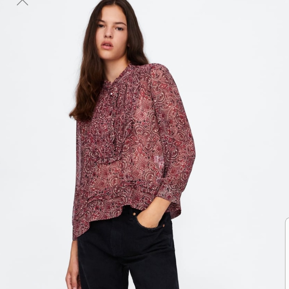 ZARA NEW PRINTED BLOUSE WITH JEWEL BUTTON